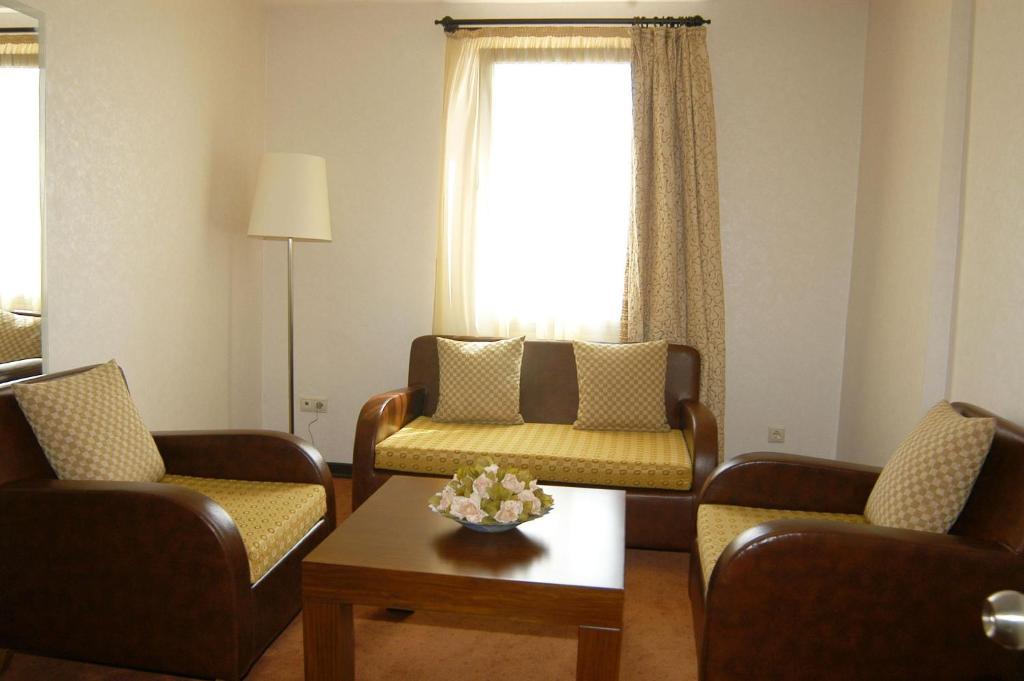Palmcity Hotel Akhisar Habitación foto