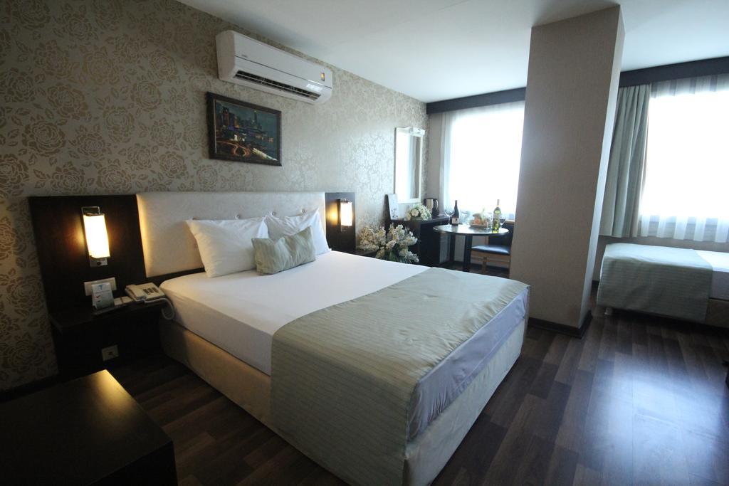 Palmcity Hotel Akhisar Habitación foto